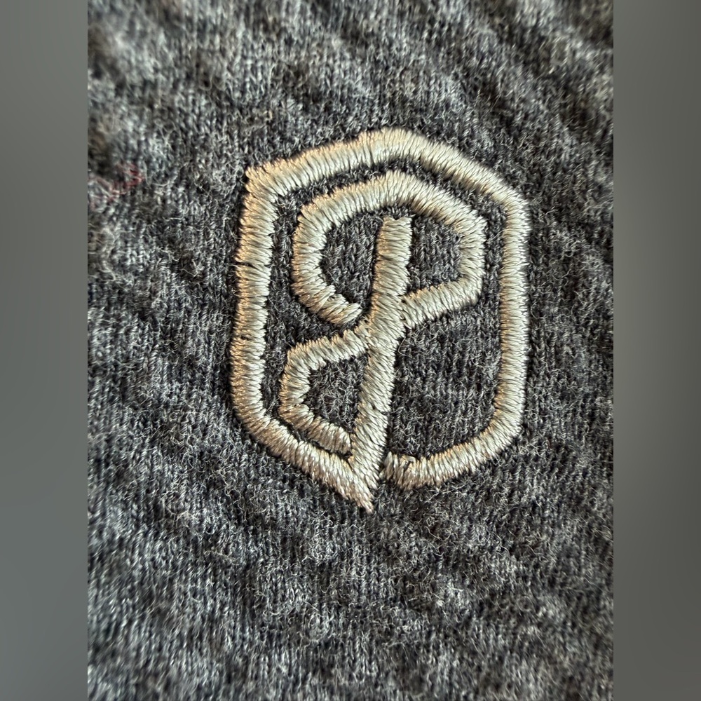 Born Primitive Waffle Knit Hoodie XL Gray Athletic Training Pullover - Picture 7 of 9